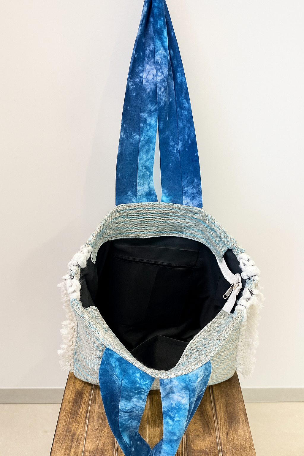 TYEDYE DRAMA Fringe Handloom Tote