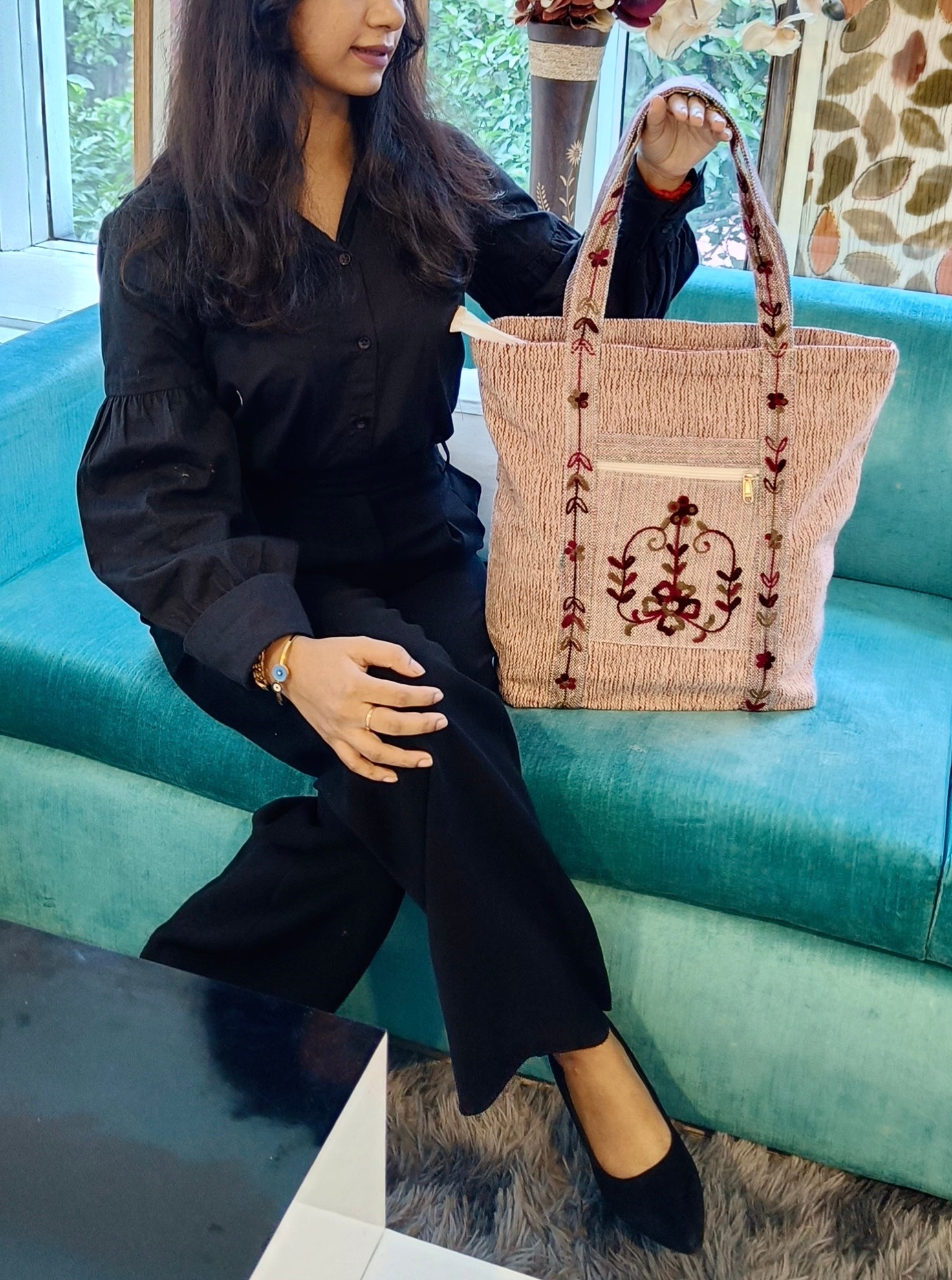 Embroidered Elegance Tote Bag - Red