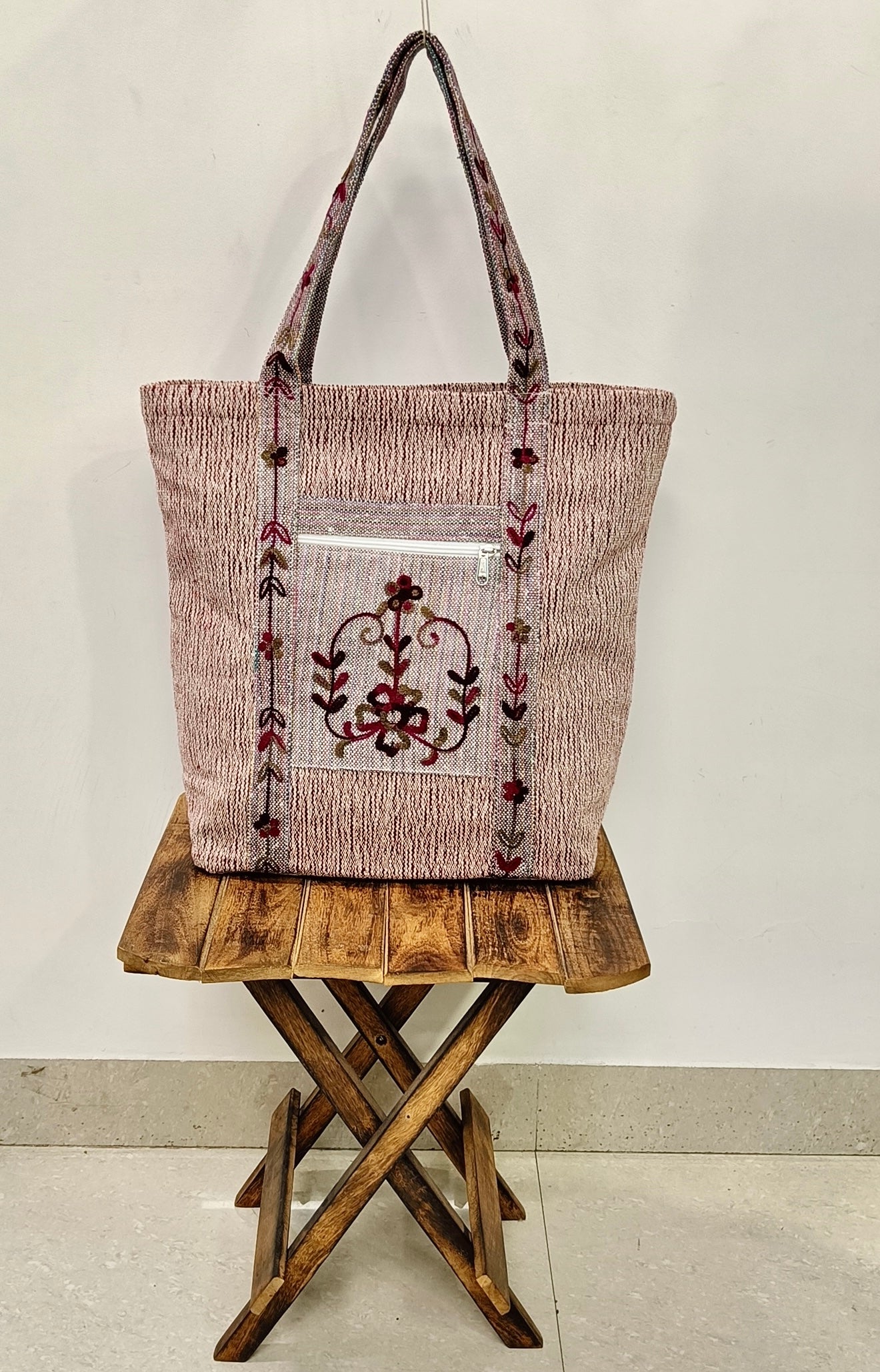 Embroidered Elegance Tote Bag - Red