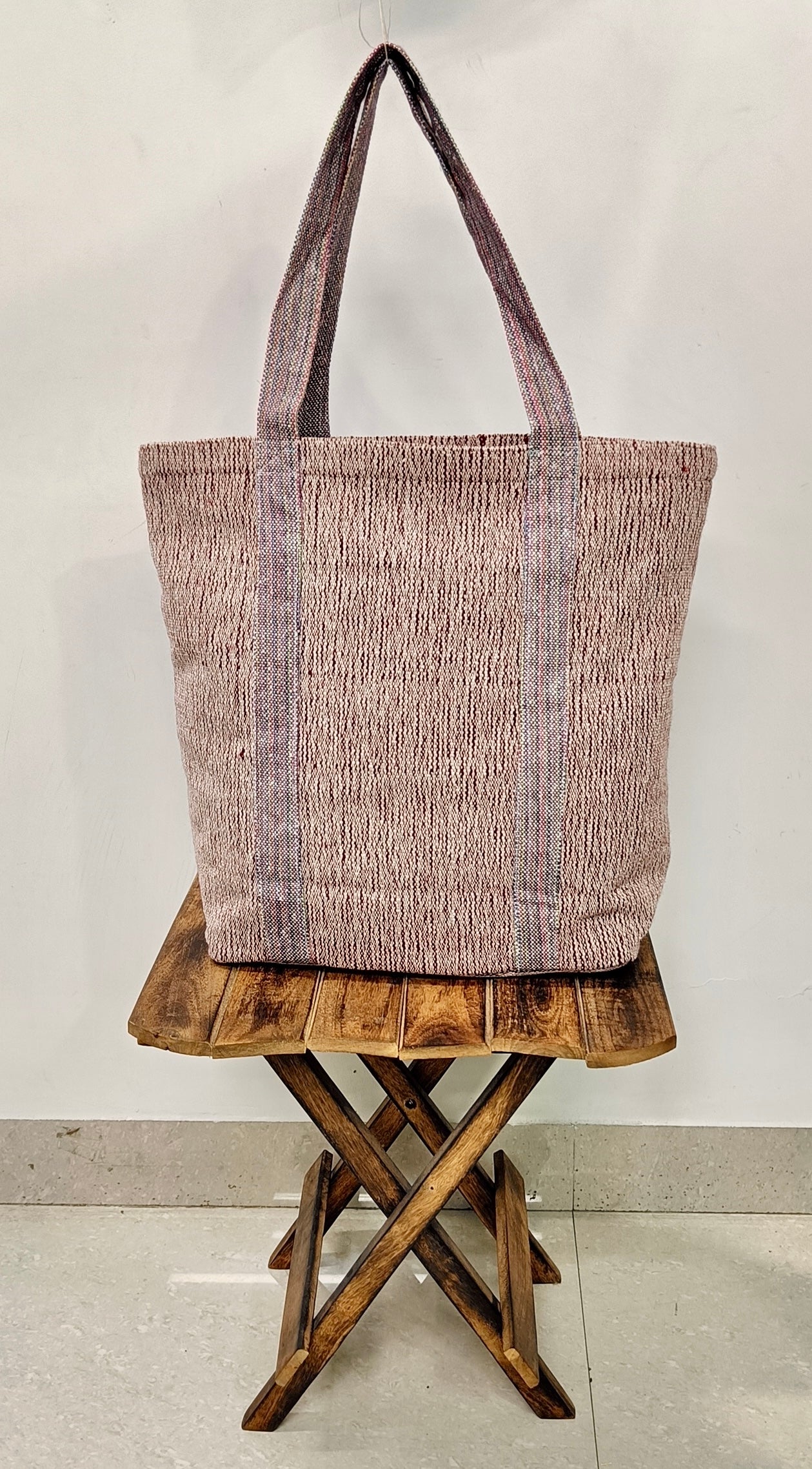 Embroidered Elegance Tote Bag - Red