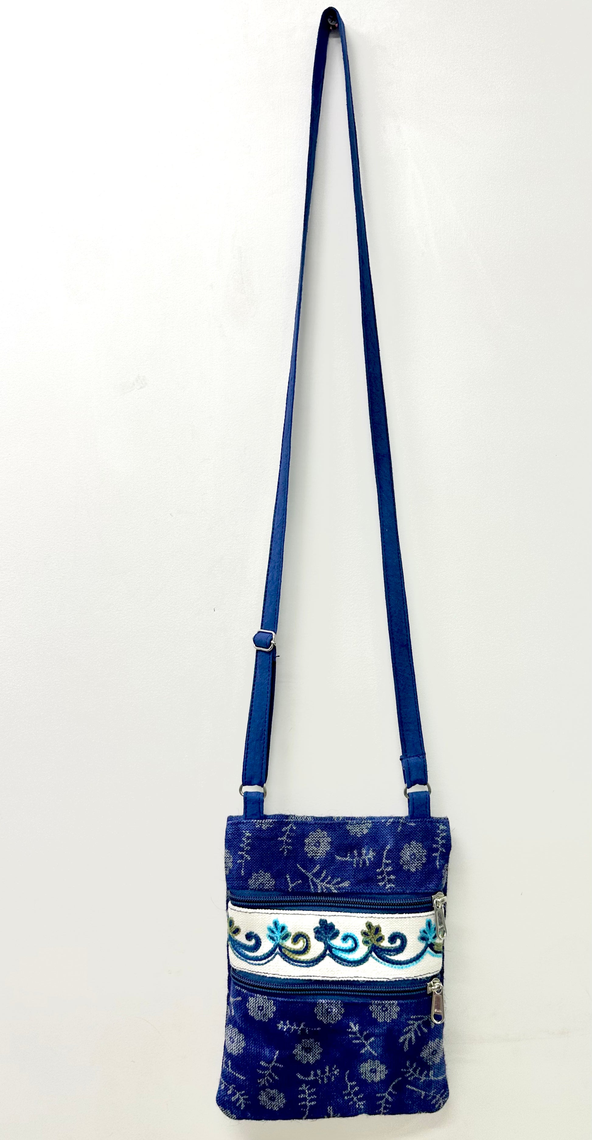 Boho Charm TyeDye Charm Jute Cotton Sling Phone Bag